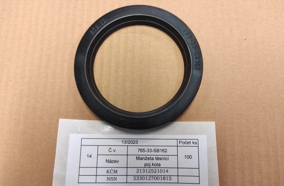 Sealing sleeve for wheel hub - 765-33-SB162